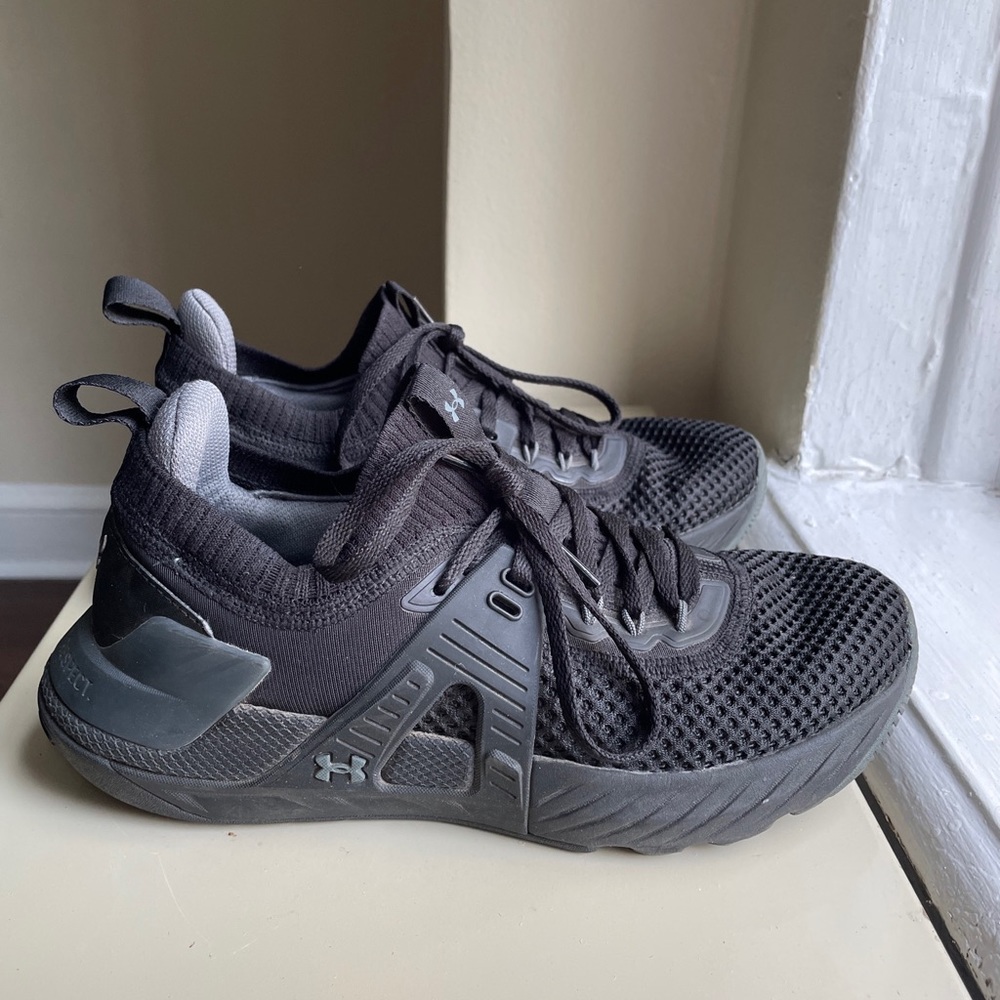Project rock 4 women’s training shoes.